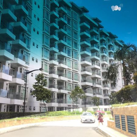 מנילה Condo At Parkside Villas Across The Airport מראה חיצוני תמונה