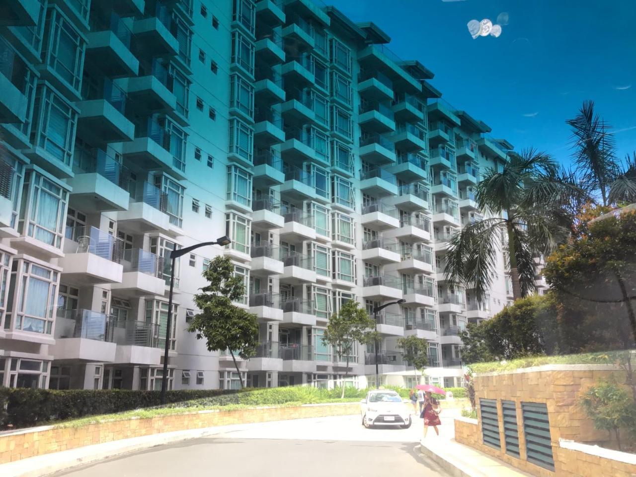 מנילה Condo At Parkside Villas Across The Airport מראה חיצוני תמונה